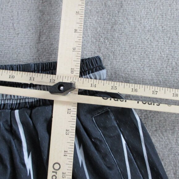 In the Lab Stealth Shorts Men Large Black Basketball Drawstring Heavyweight Mesh - Picture 6 of 10